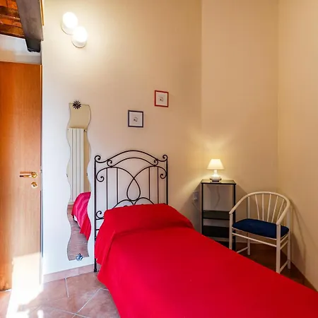 Tuscan Sun With Shared Pool - Happy Radicondoli