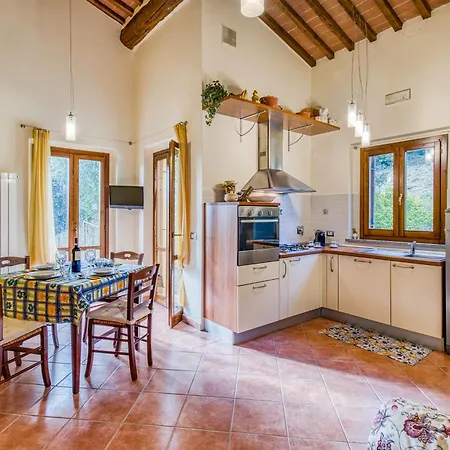 Tuscan Sun With Shared Pool - Happy * Radicondoli