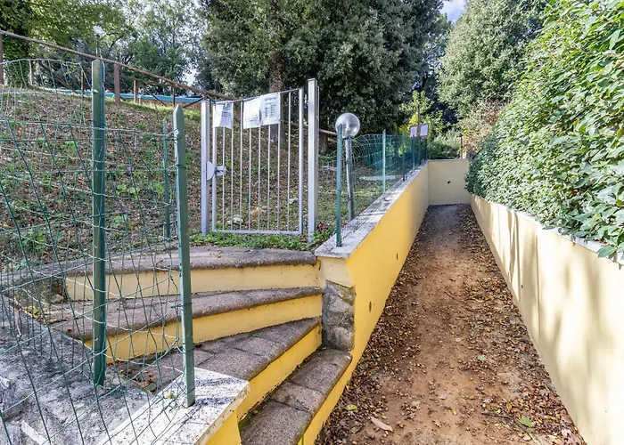 Tuscan Sun With Shared Pool - Happy